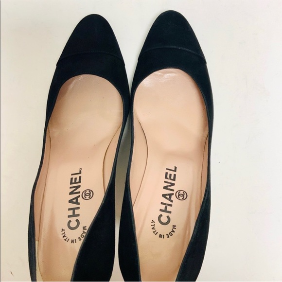 Chanel black suede pumps 2004 Karl Lagerfeld - Picture 7 of 14